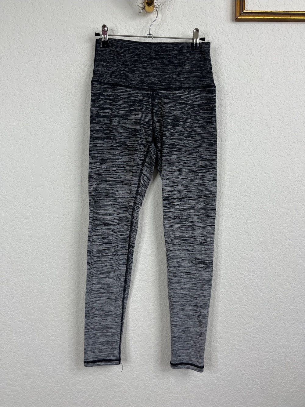 aerie Chill Play Move Striped Lines Gradient Ombre Leggings